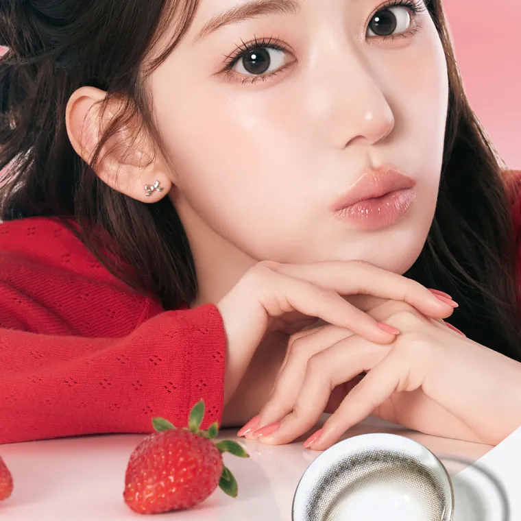 宮脇咲良イメージモデルカラコン【molak 1month/モラクマンスリー】｜